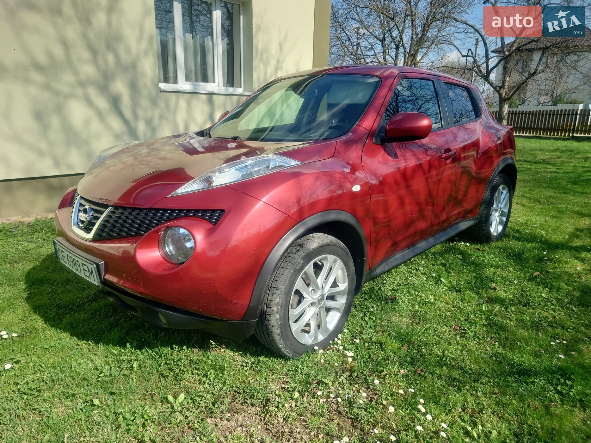 2011 Nissan Juke - мініатюра 2