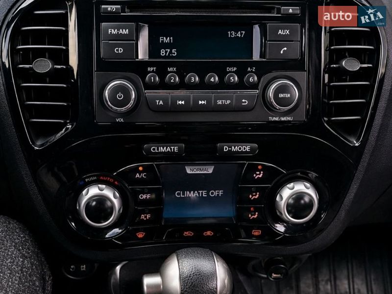 Внедорожник / Кроссовер Nissan Juke 2013 в Сваляве фото 4 Внедорожник / Кроссовер Nissan Juke 2013 в Сваляве