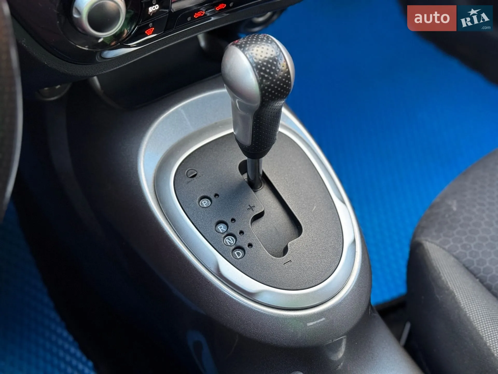 2011 Nissan Juke - мініатюра 34
