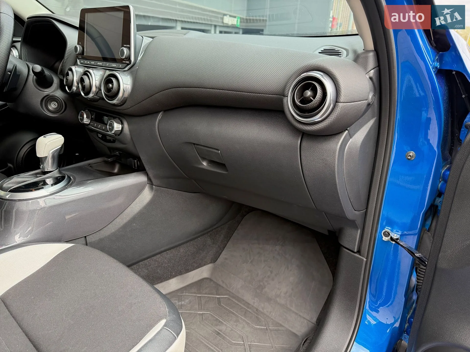 2023 Nissan Juke - мініатюра 101
