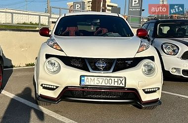 Позашляховик / Кросовер Nissan Juke 2014 в Києві