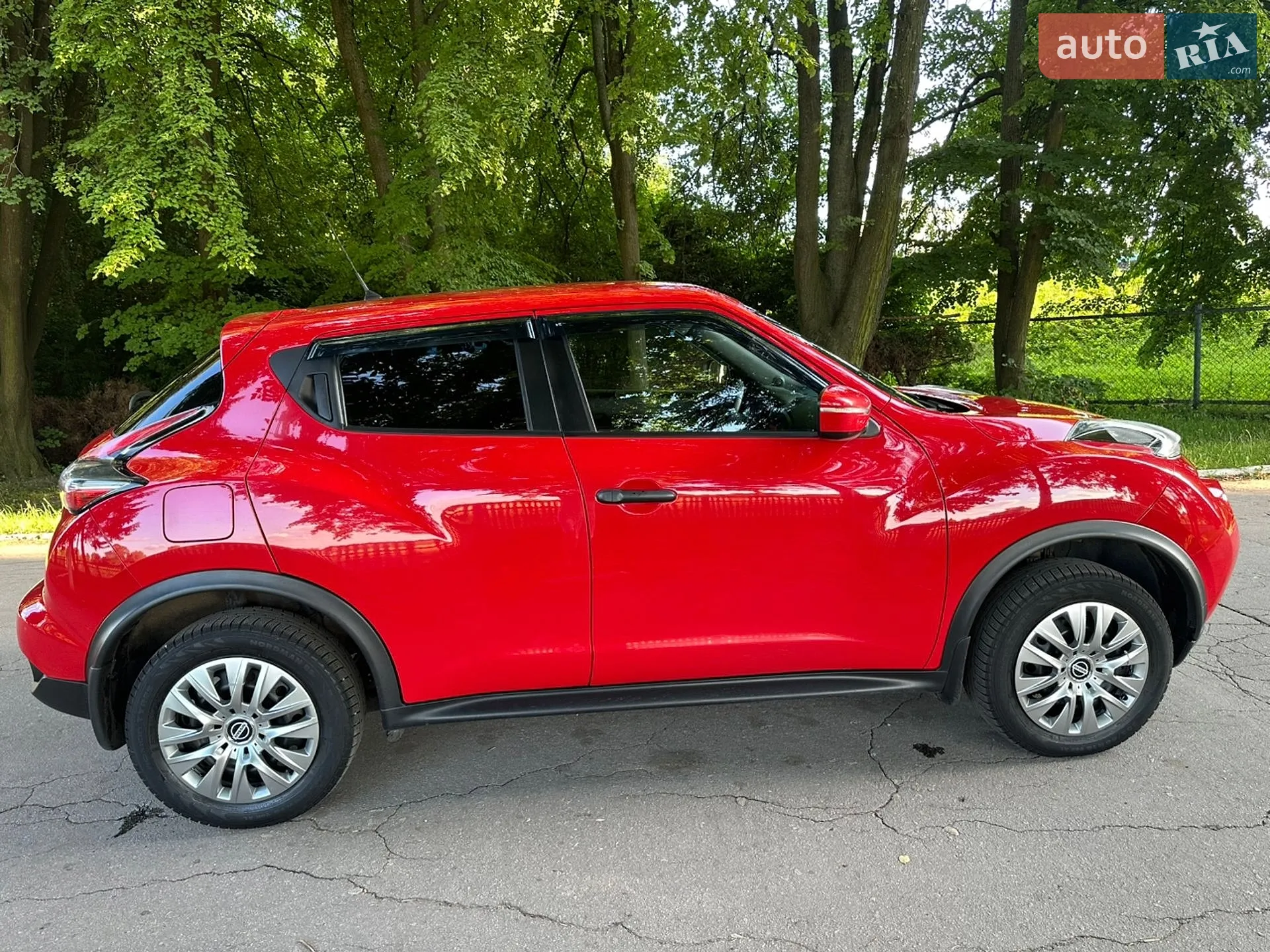 2017 Nissan Juke - мініатюра 18