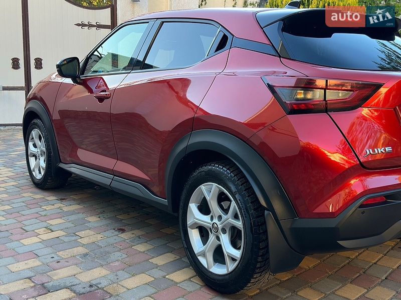 Внедорожник / Кроссовер Nissan Juke 2021 в Николаеве