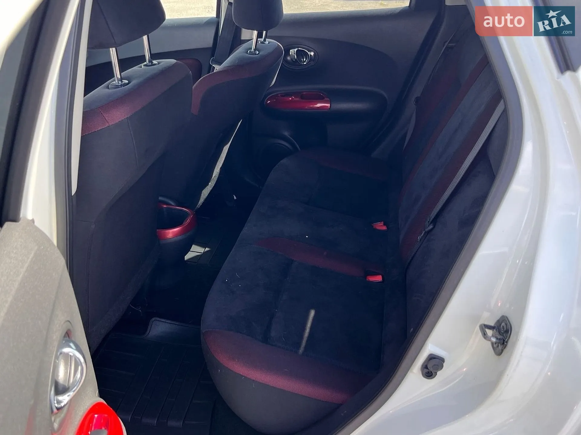 2012 Nissan Juke - мініатюра 18