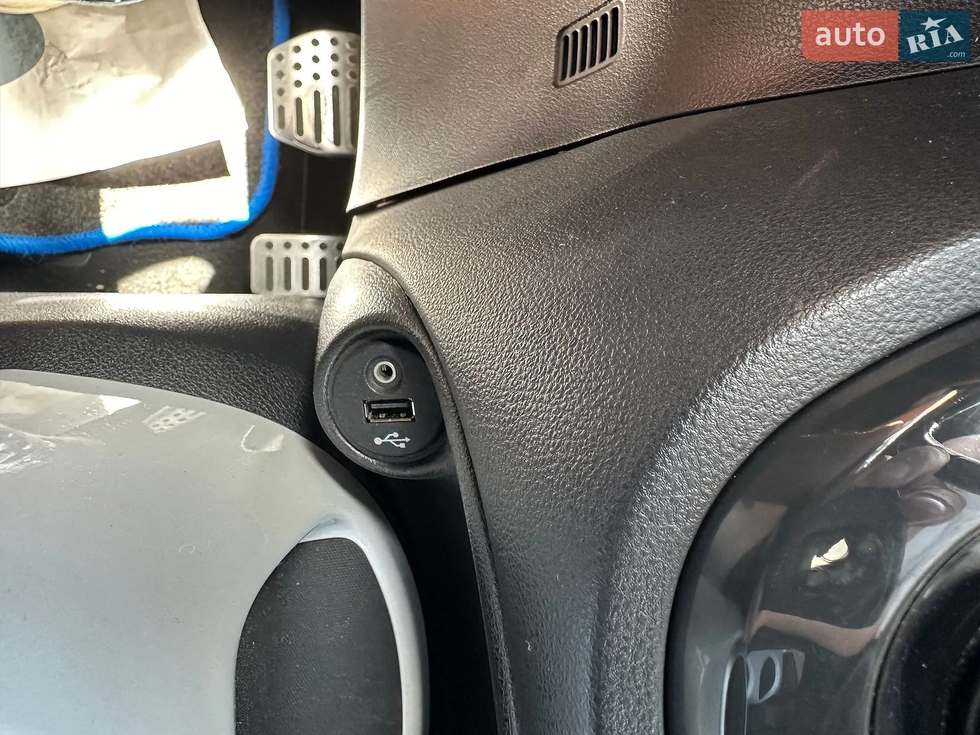 2012 Nissan Juke - мініатюра 24