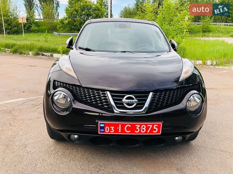 Внедорожник / Кроссовер Nissan Juke 2012 в Коростене
