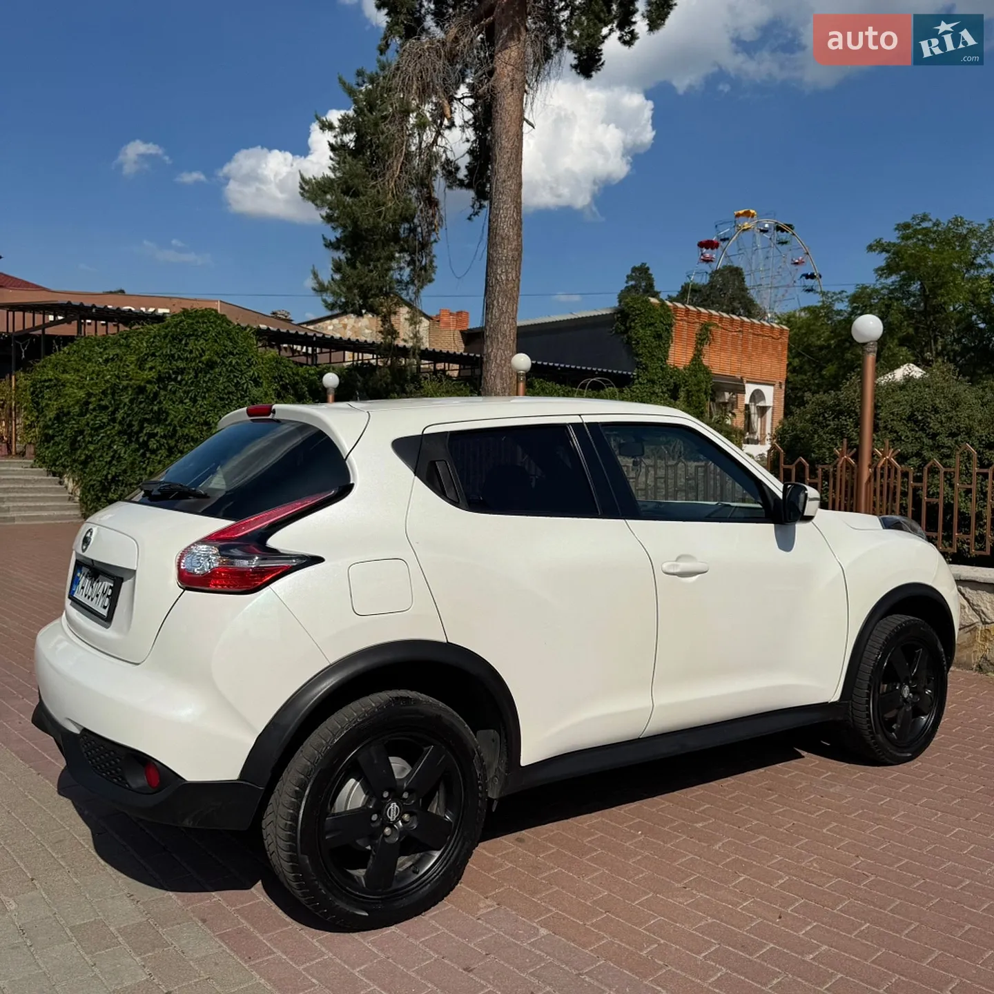 2016 Nissan Juke - мініатюра 11