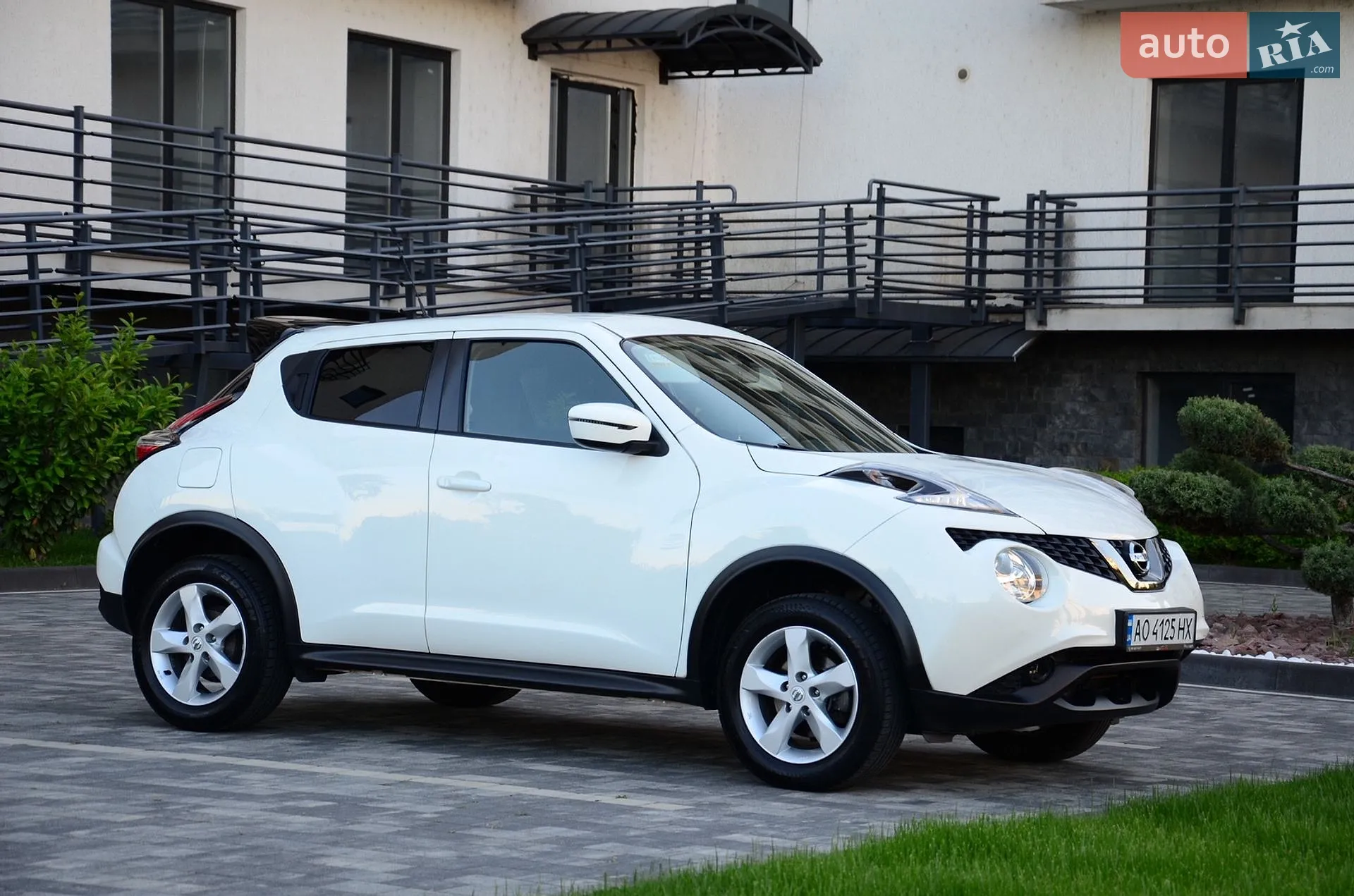 2019 Nissan Juke - мініатюра 15