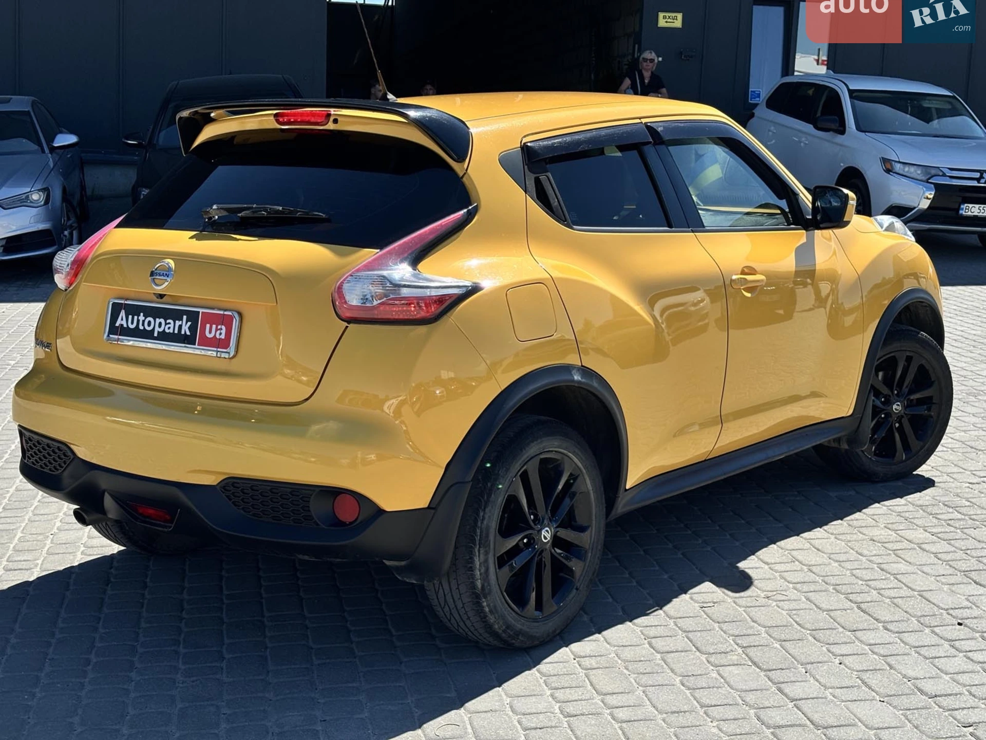 2015 Nissan Juke - мініатюра 11