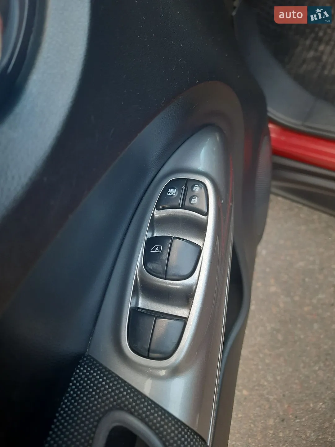 2012 Nissan Juke - мініатюра 15