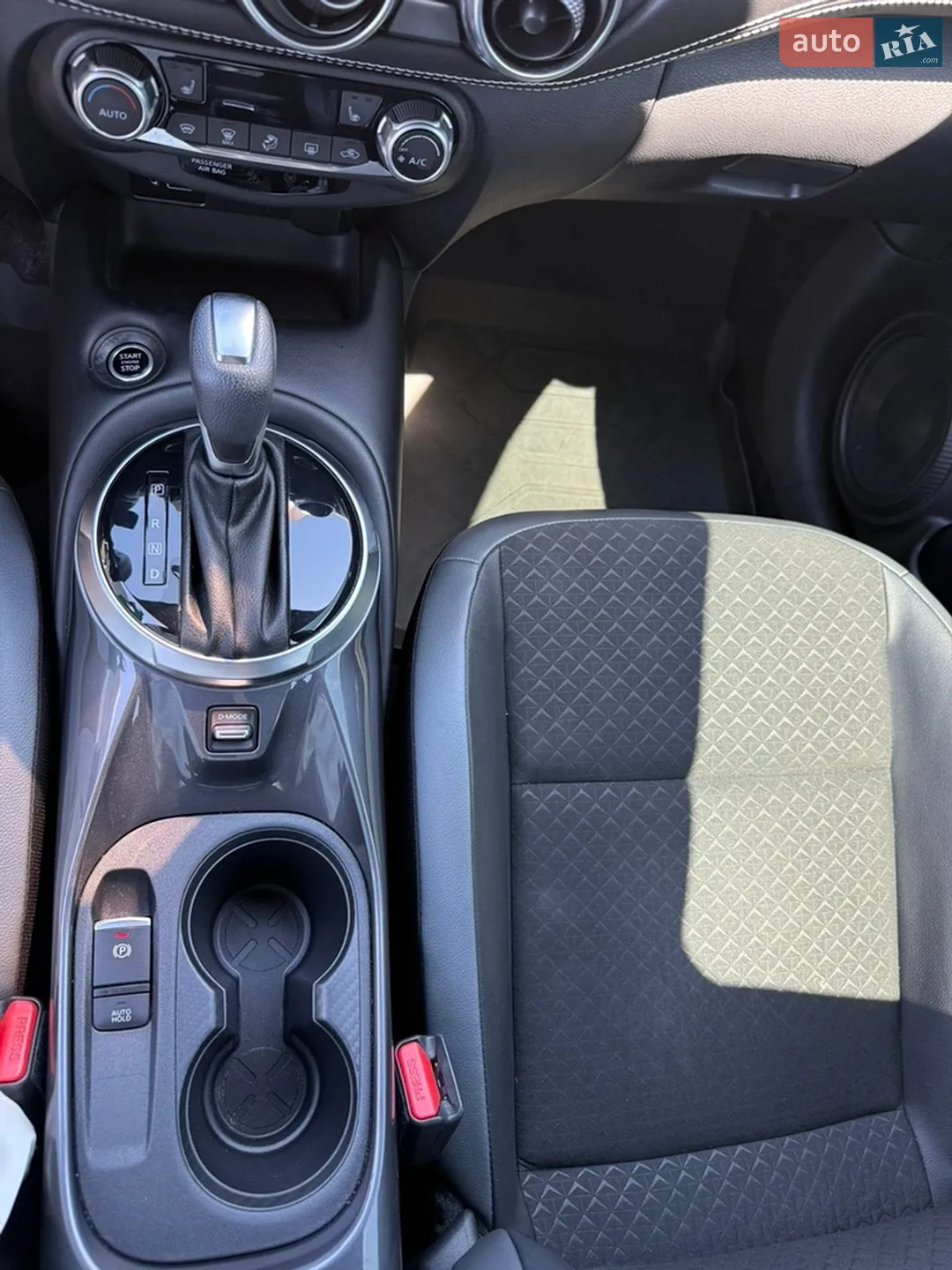 2023 Nissan Juke - мініатюра 8