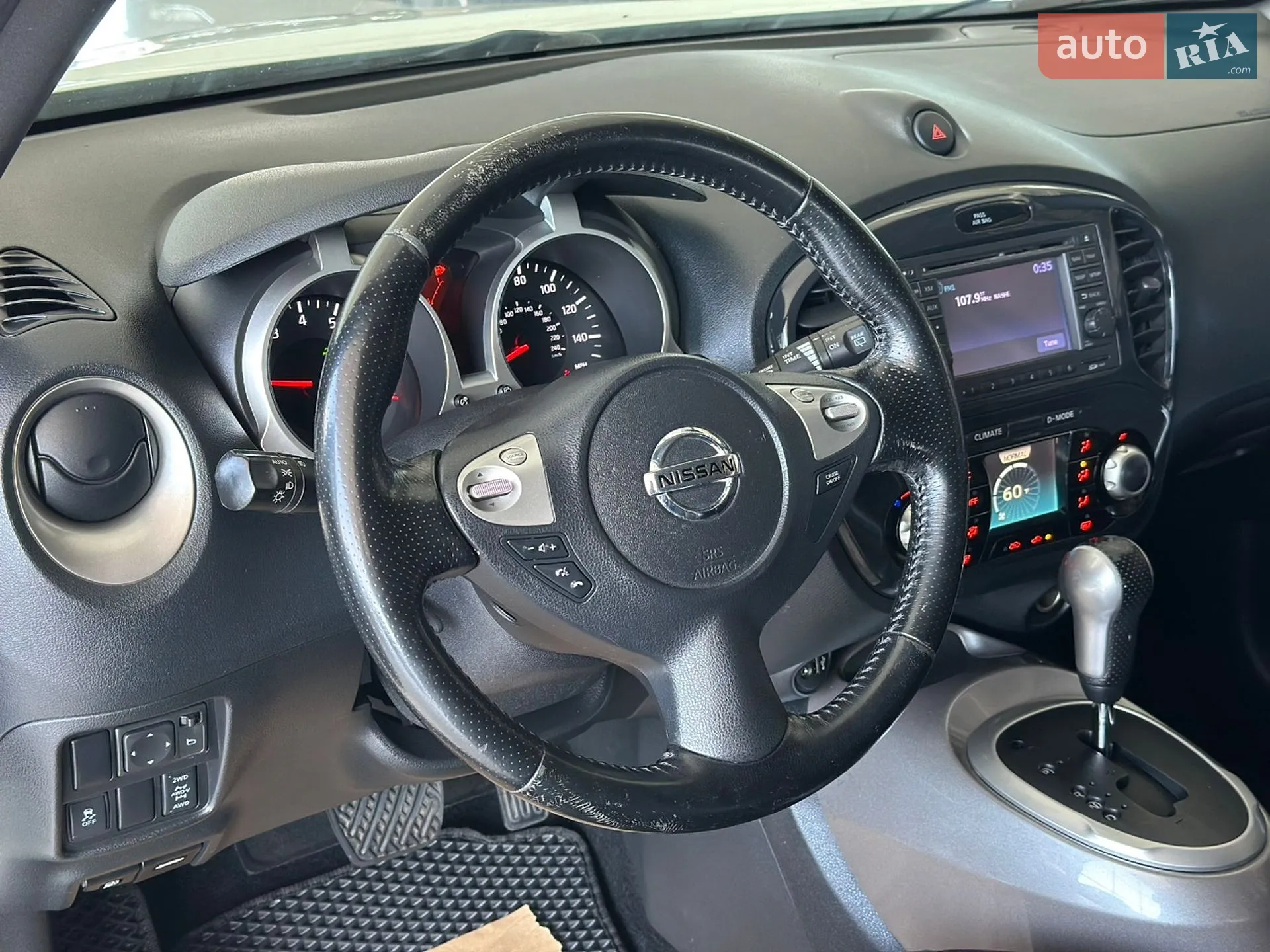 2010 Nissan Juke - мініатюра 11