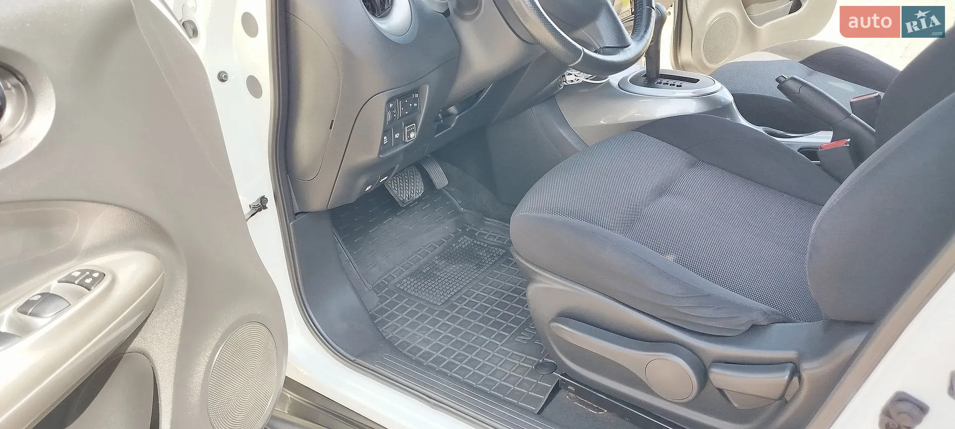 2013 Nissan Juke - мініатюра 22