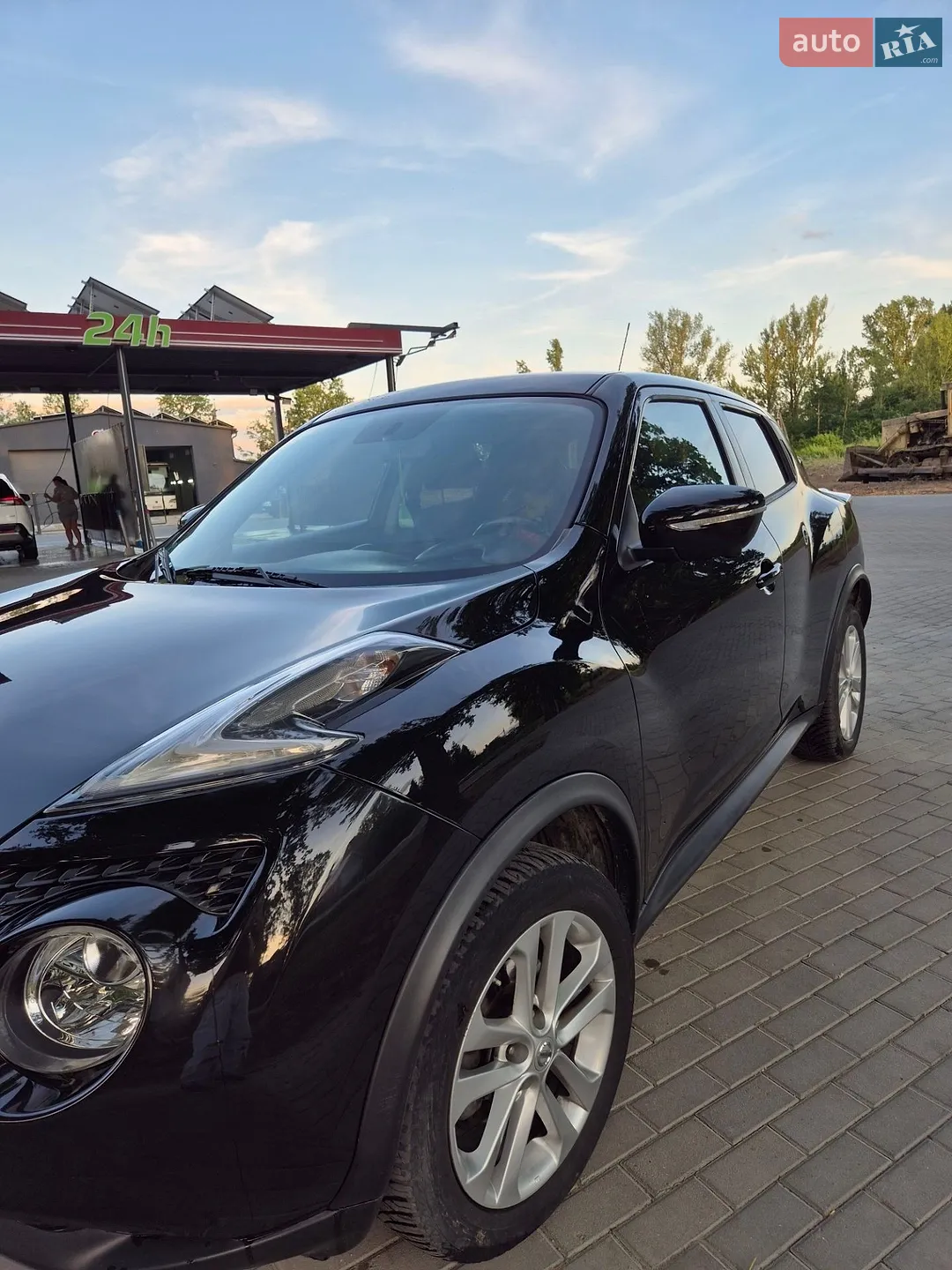 2015 Nissan Juke - мініатюра 2