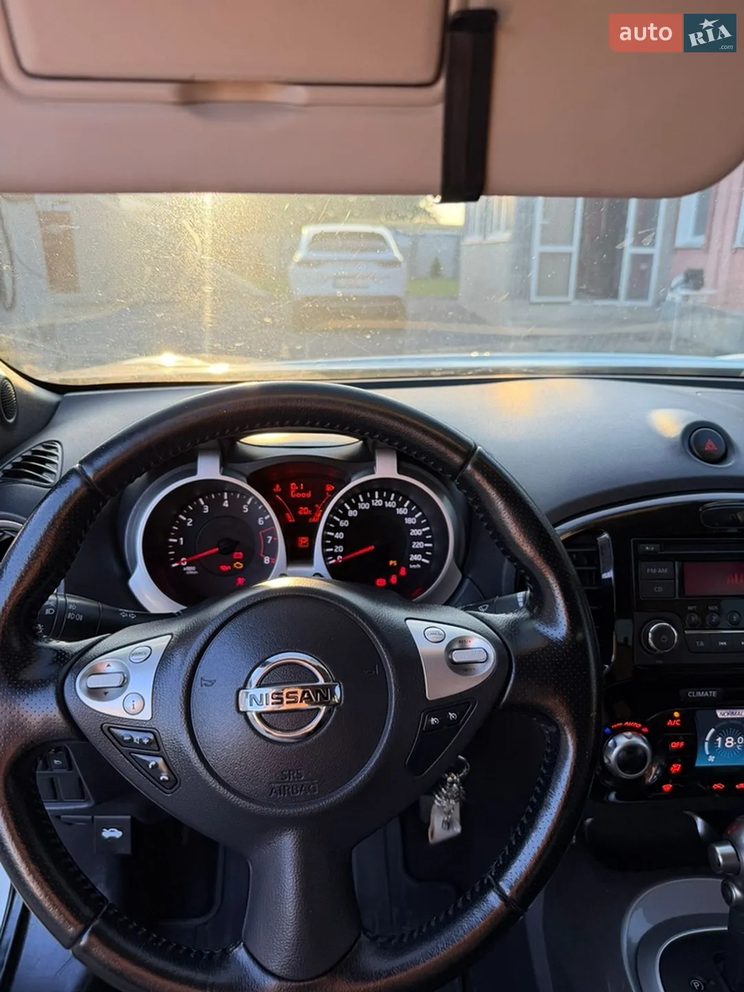 2014 Nissan Juke - мініатюра 4