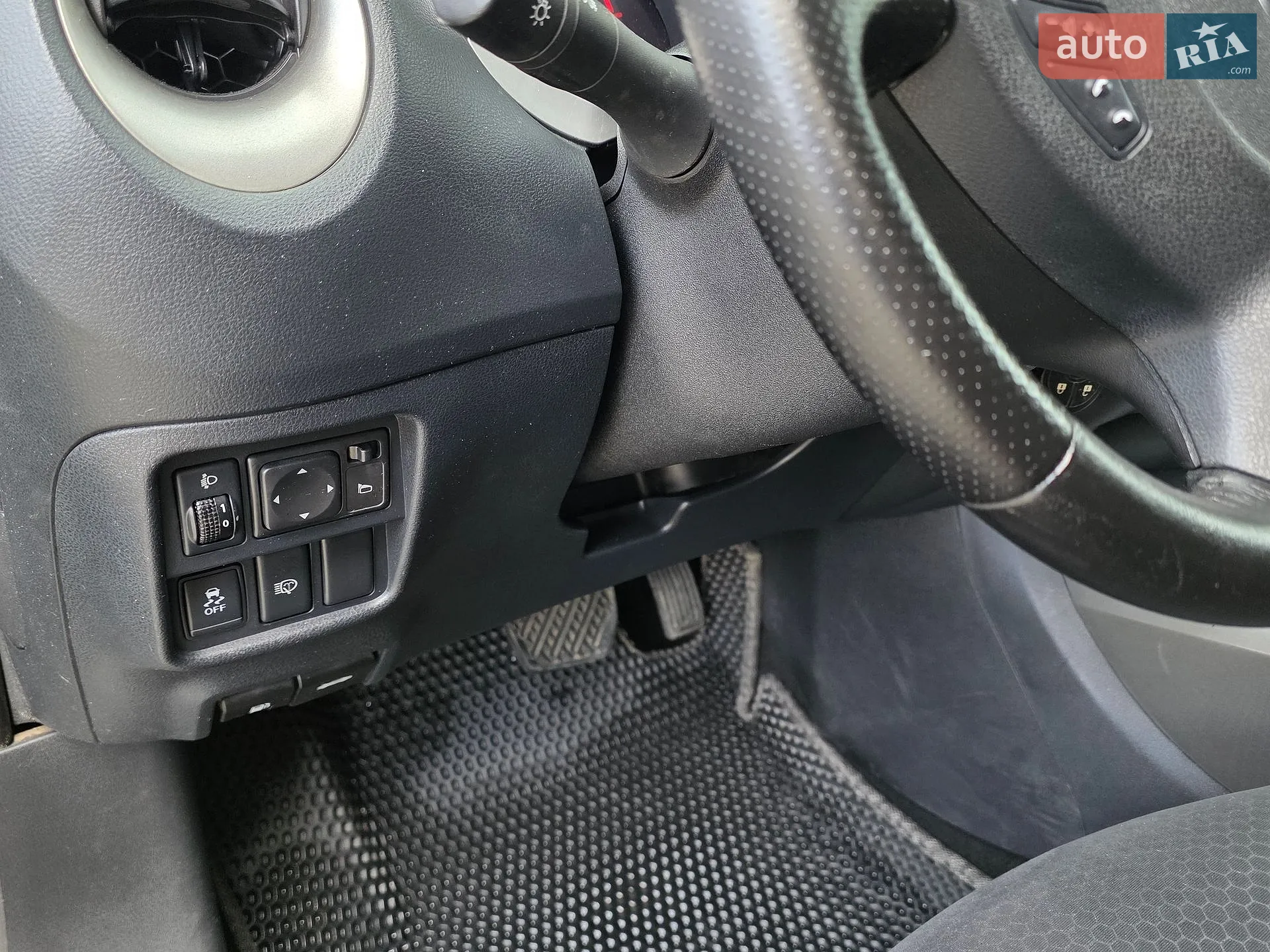 2011 Nissan Juke - мініатюра 27