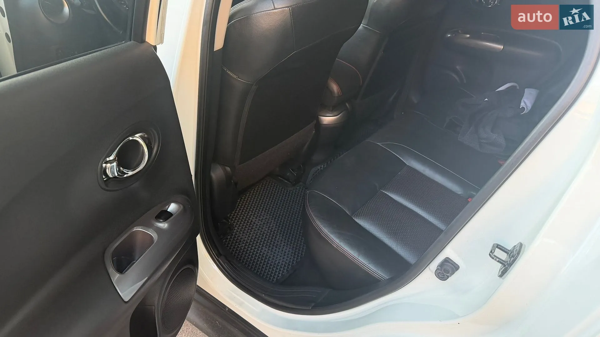2011 Nissan Juke - мініатюра 6