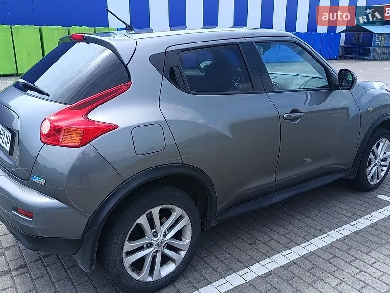 Nissan Juke 2011