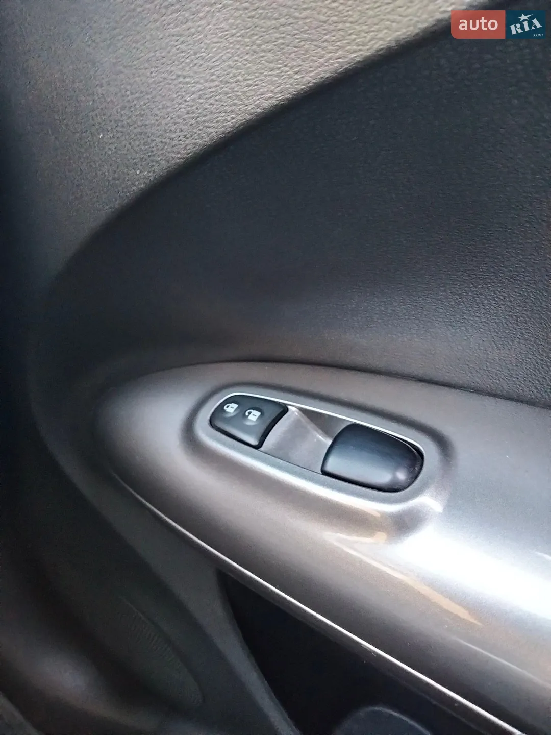 2013 Nissan Juke - мініатюра 17