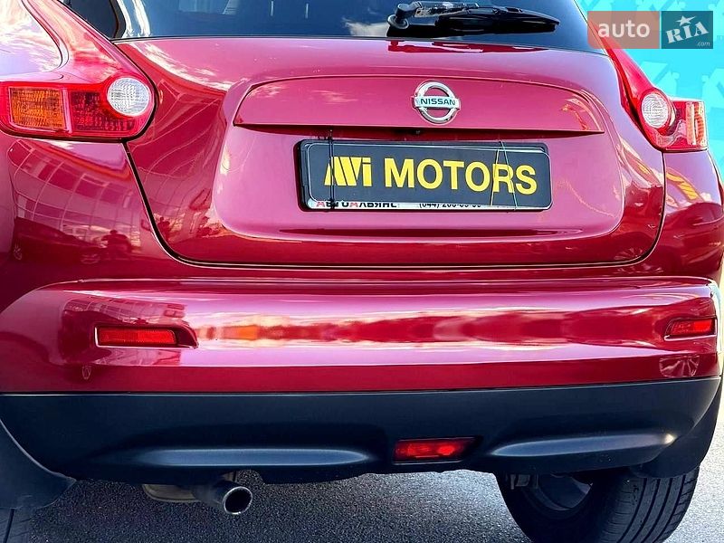Внедорожник / Кроссовер Nissan Juke 2012 в Киеве