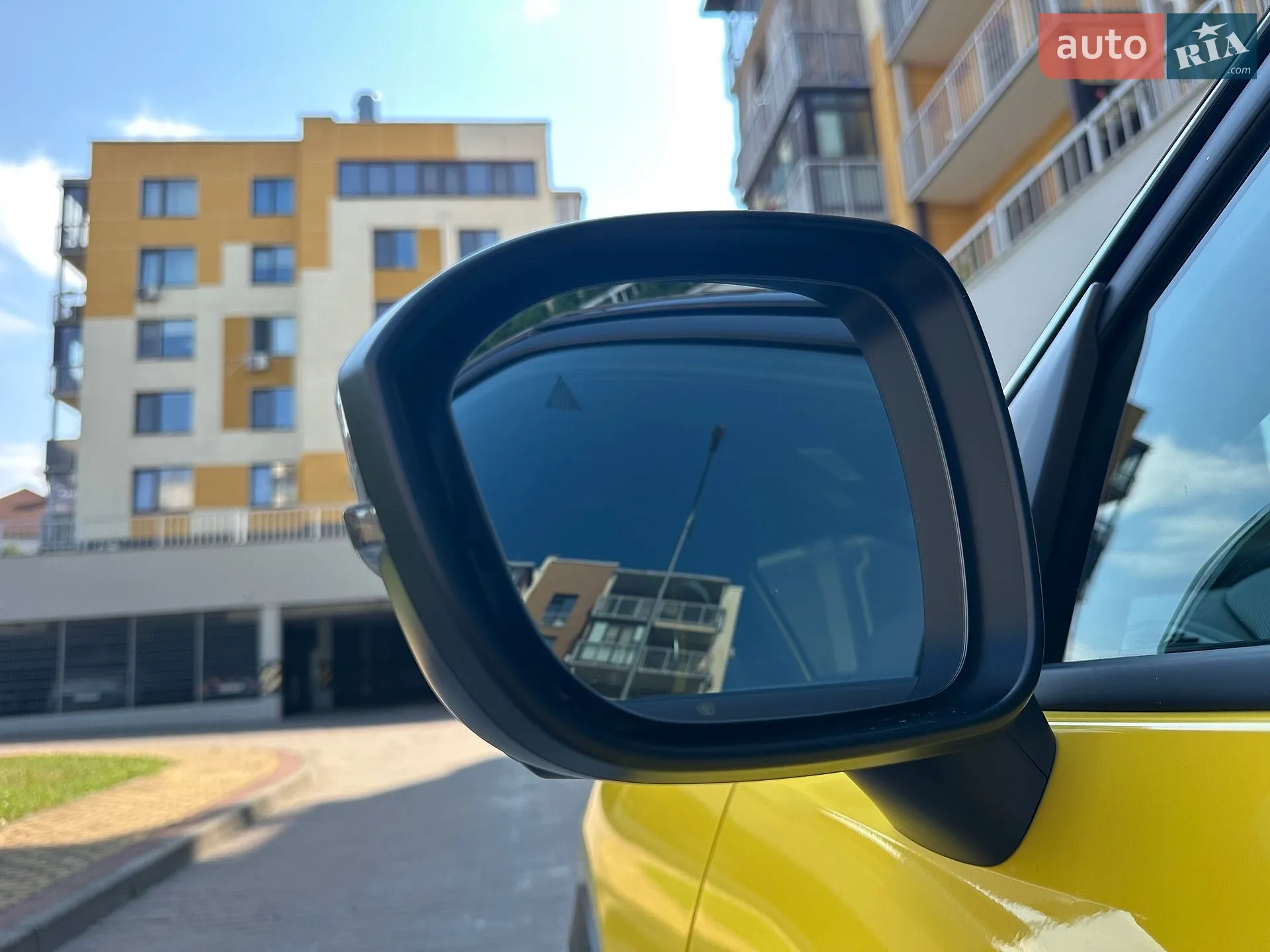 2024 Nissan Juke - мініатюра 33