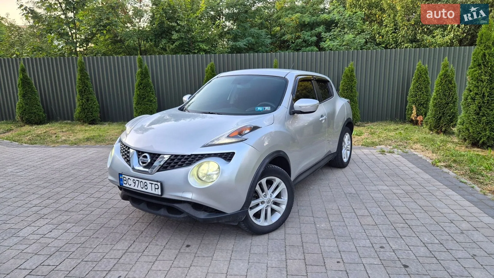2014 Nissan Juke - мініатюра 2
