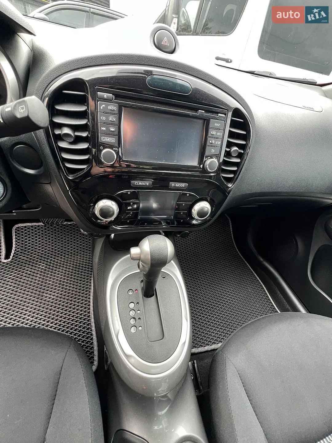 2016 Nissan Juke - мініатюра 21