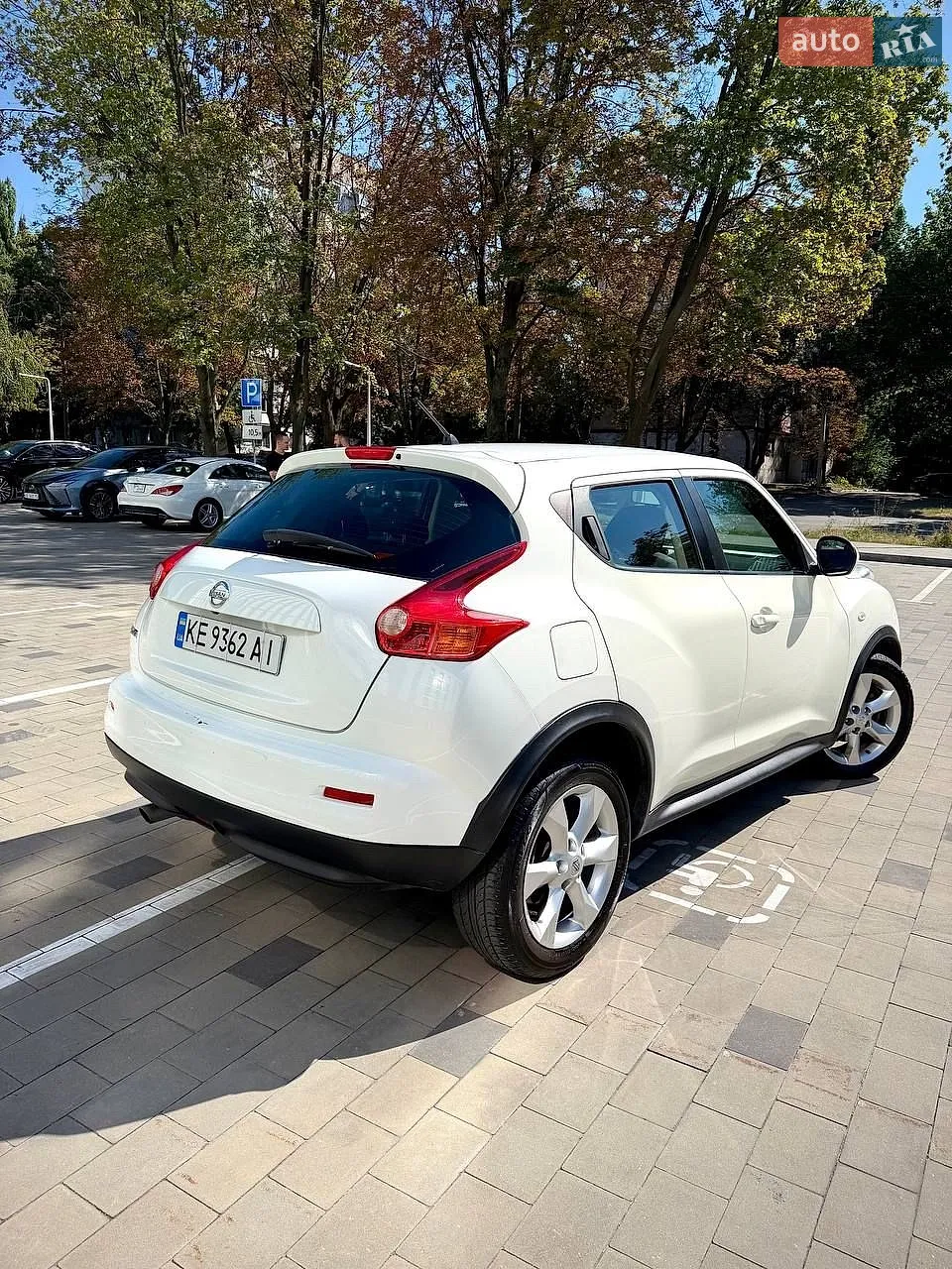 2011 Nissan Juke - мініатюра 2