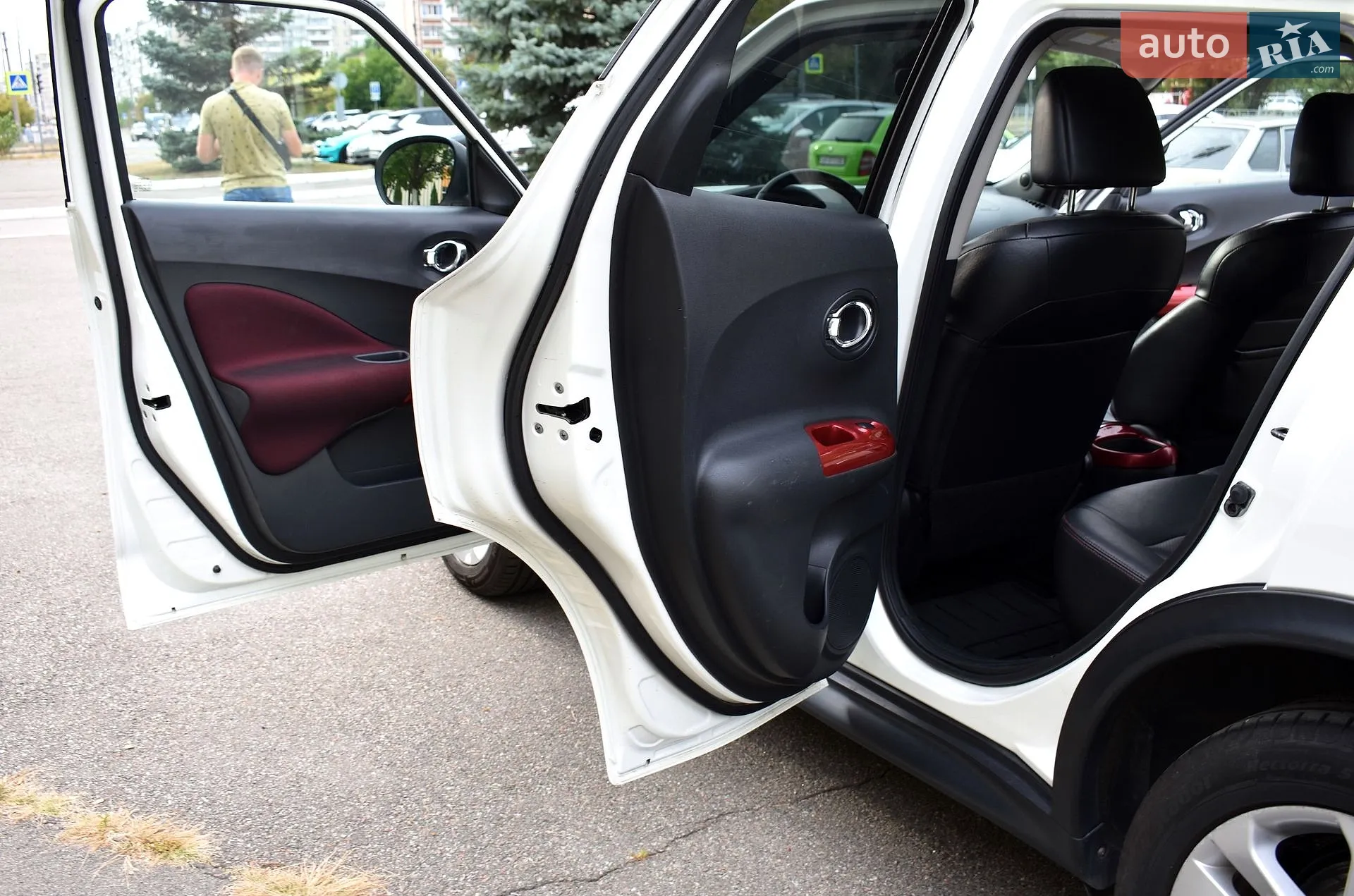 2012 Nissan Juke - мініатюра 21