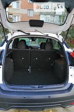 Позашляховик / Кросовер Nissan Kicks 2020 в 