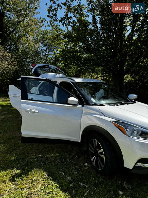 Nissan Kicks 2018