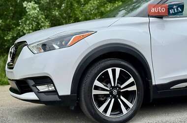 Позашляховик / Кросовер Nissan Kicks 2018 в 