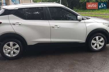 Внедорожник / Кроссовер Nissan Kicks 2019 в 
