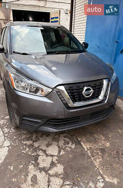 Внедорожник / Кроссовер Nissan Kicks 2020 в Киеве