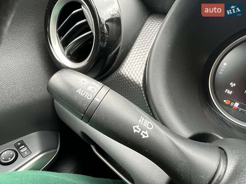 Внедорожник / Кроссовер Nissan Kicks 2018 в Днепре фото 37 Внедорожник / Кроссовер Nissan Kicks 2018 в Днепре