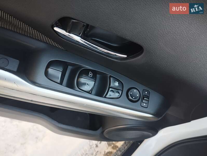 Внедорожник / Кроссовер Nissan Kicks 2018 в Коцюбинском