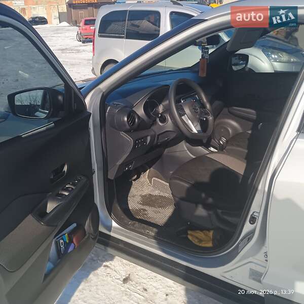 Внедорожник / Кроссовер Nissan Kicks 2020 в Костополе