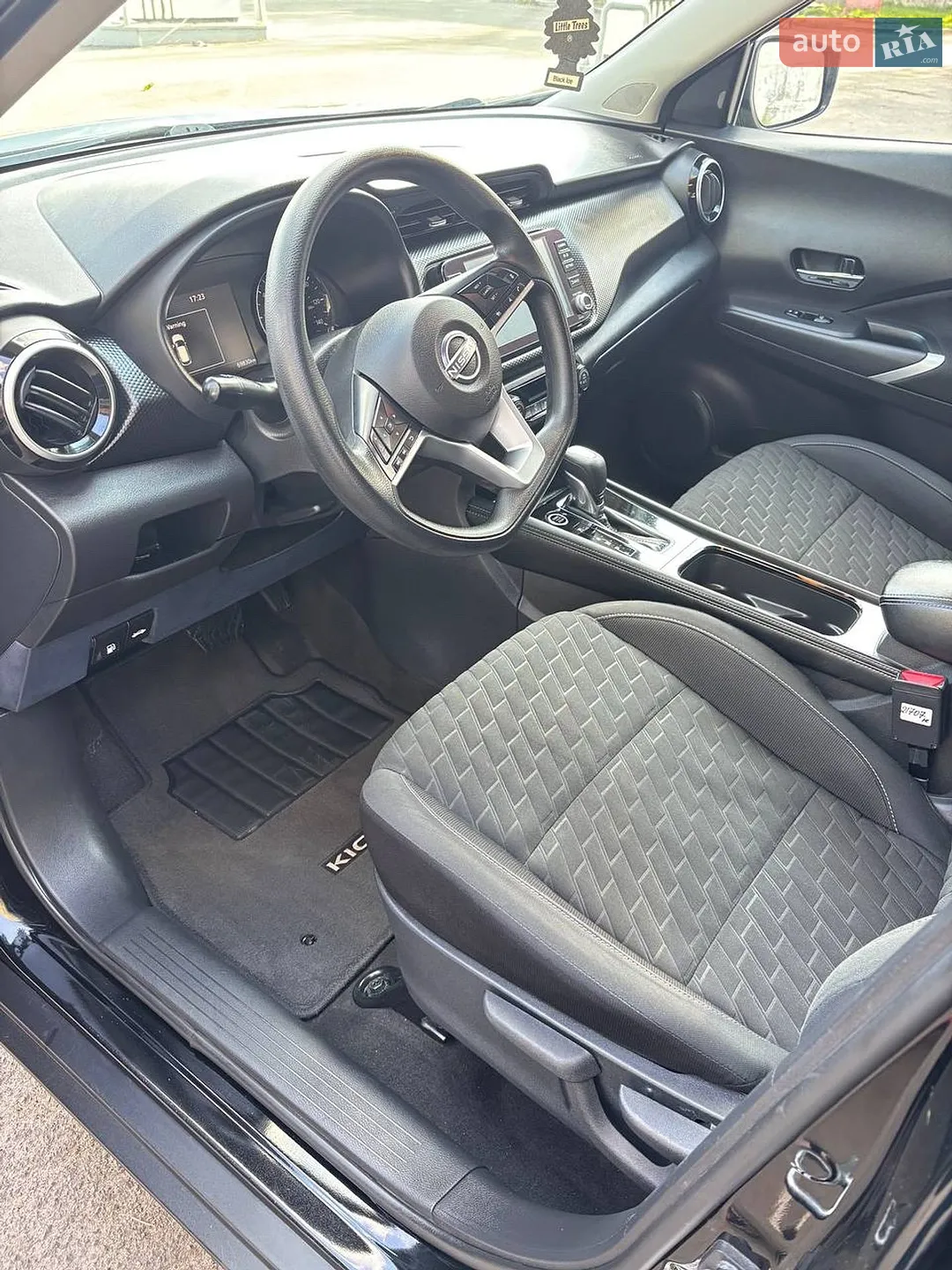 2022 Nissan Kicks - мініатюра 13