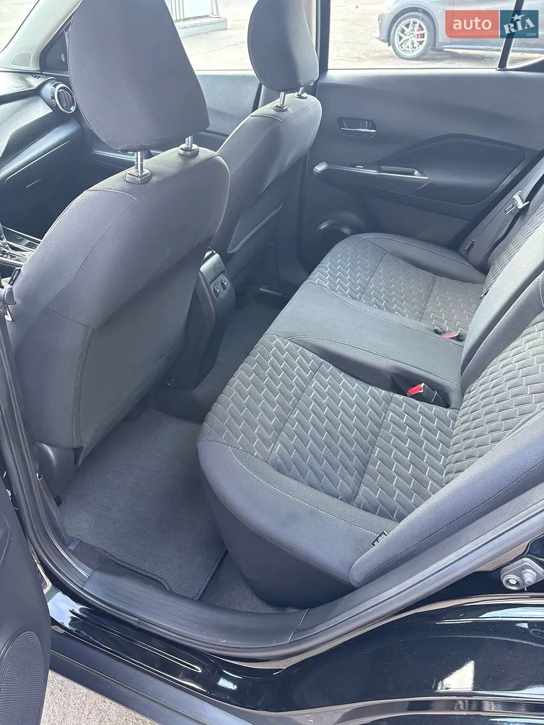 2022 Nissan Kicks - мініатюра 17