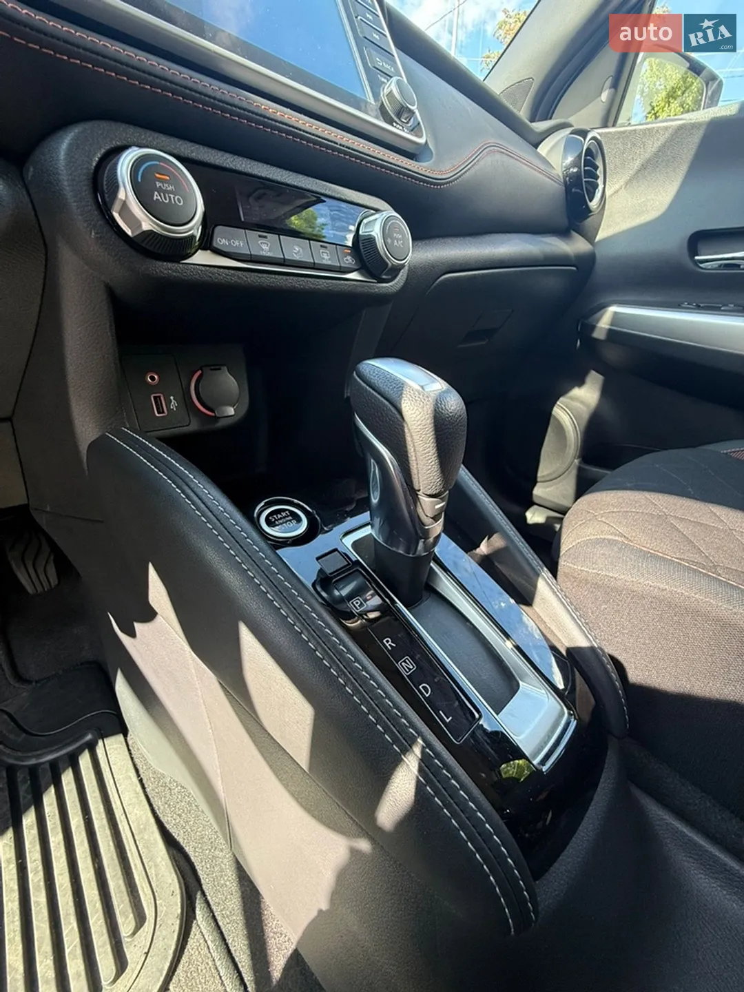 2020 Nissan Kicks - мініатюра 22
