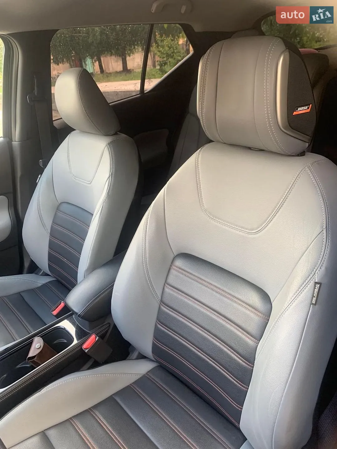 2022 Nissan Kicks - мініатюра 8