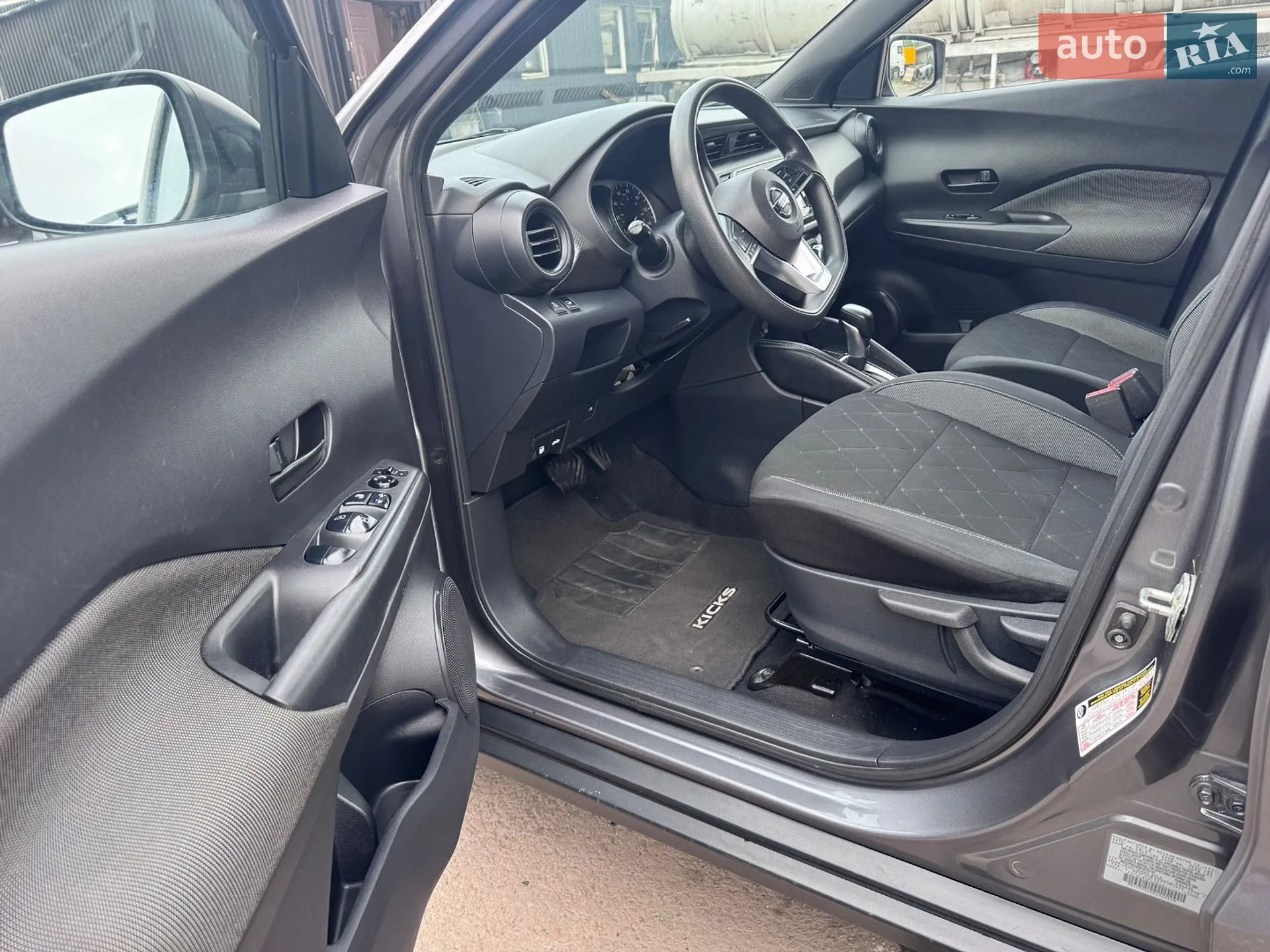 2019 Nissan Kicks - мініатюра 14