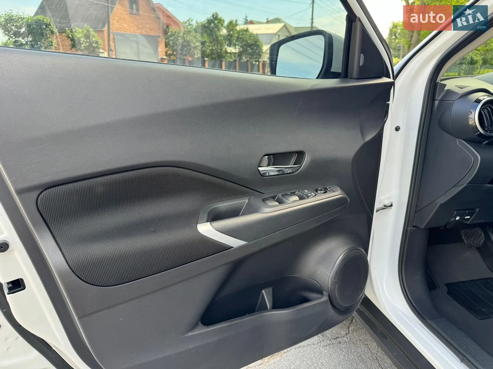 2025 Nissan Kicks - мініатюра 34