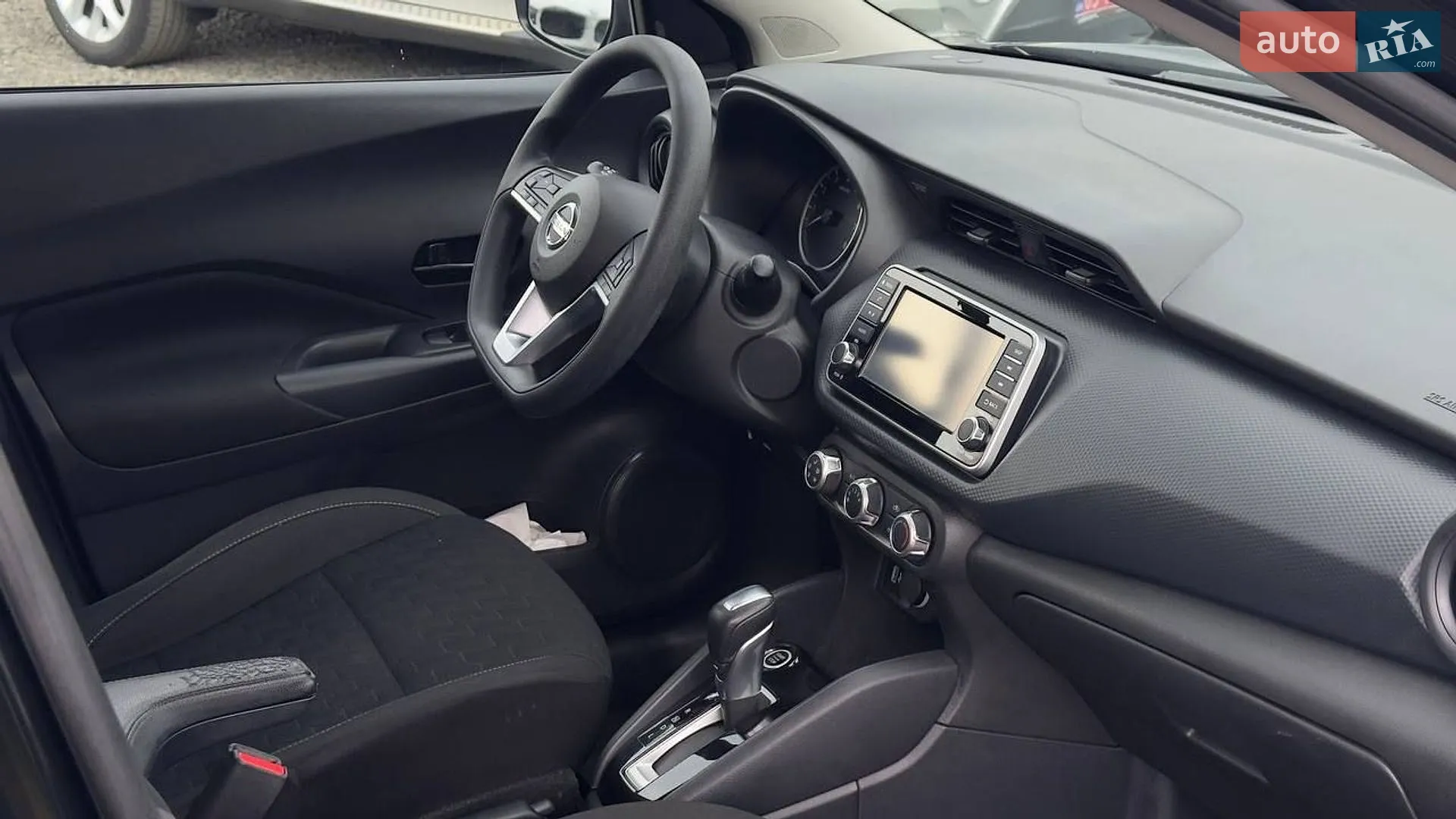 2021 Nissan Kicks - мініатюра 17