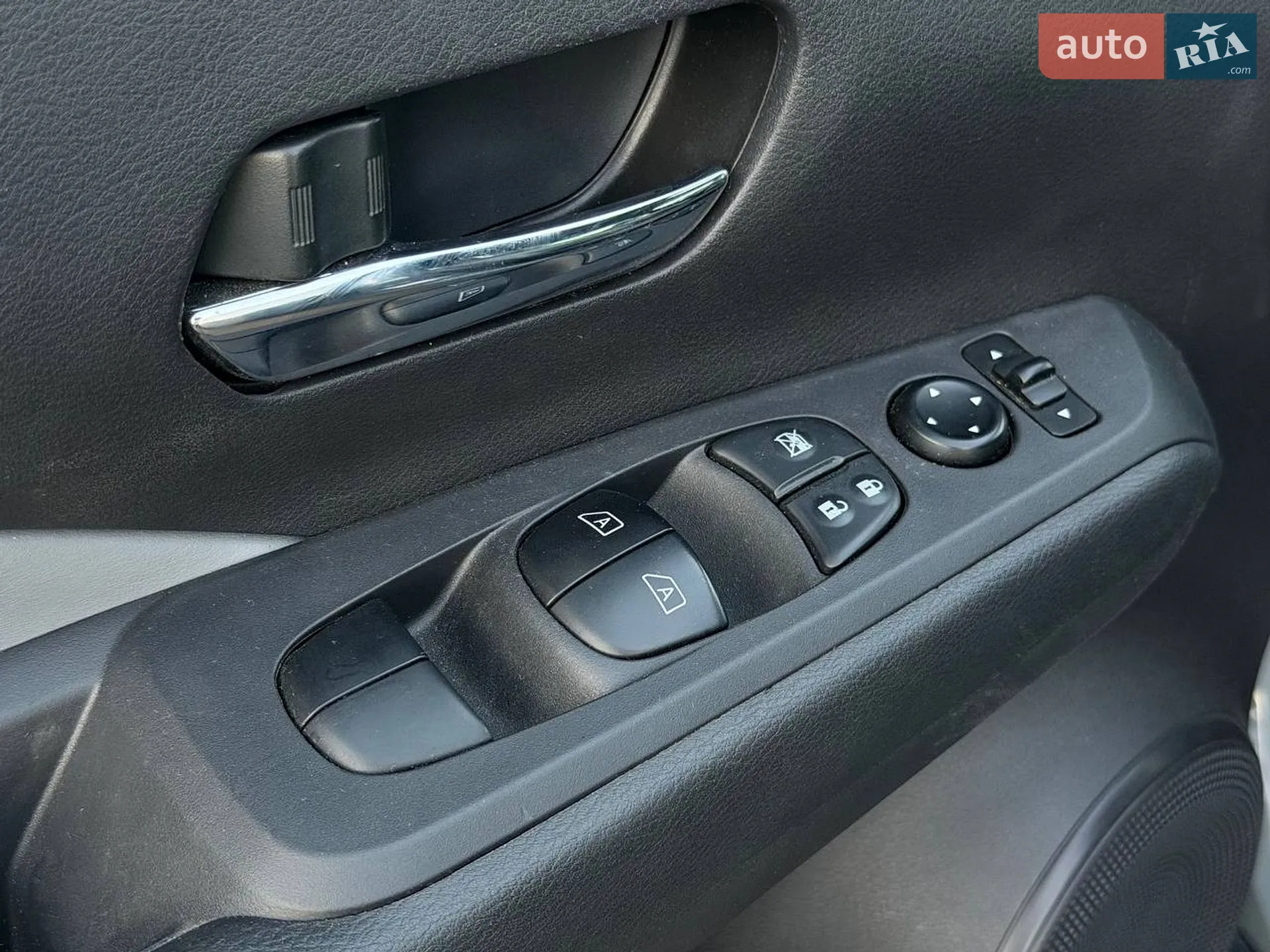 2023 Nissan Kicks - мініатюра 14