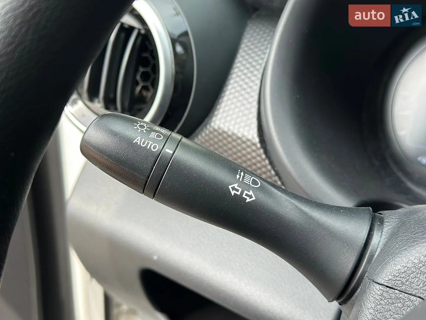 2021 Nissan Kicks - мініатюра 22