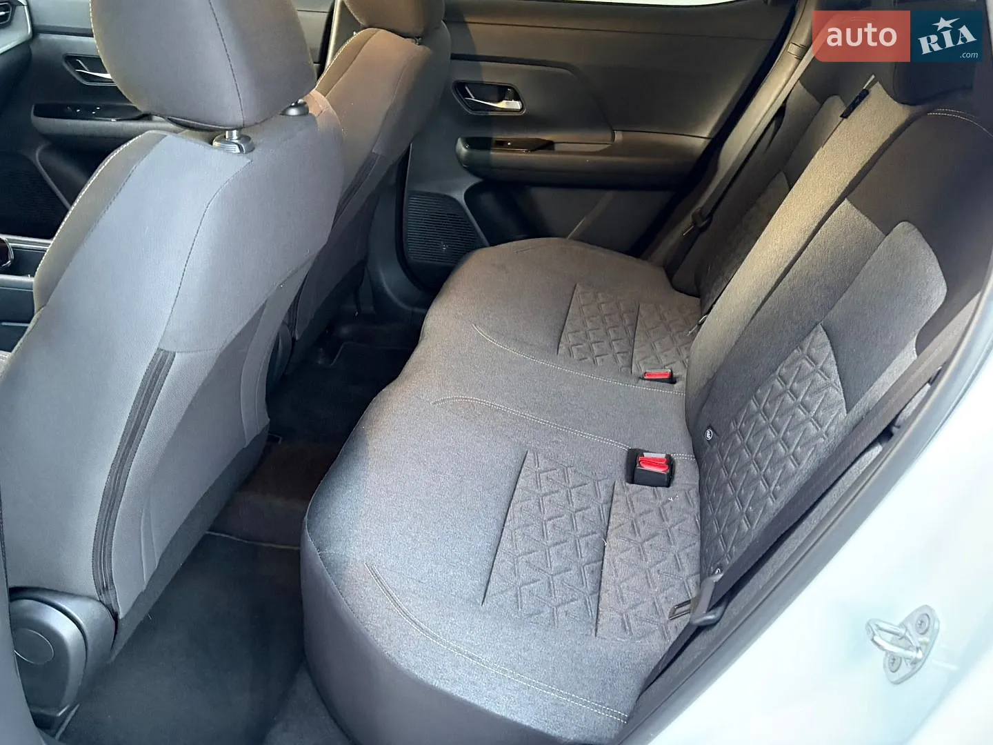 2025 Nissan Kicks - мініатюра 24