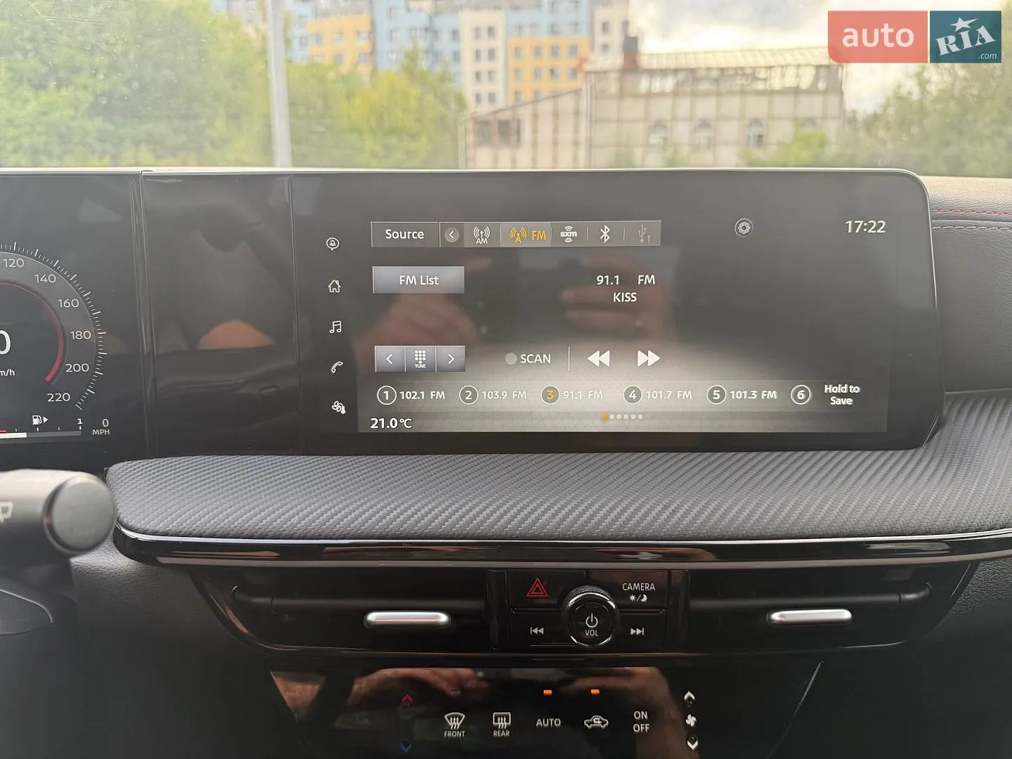 2025 Nissan Kicks - мініатюра 32