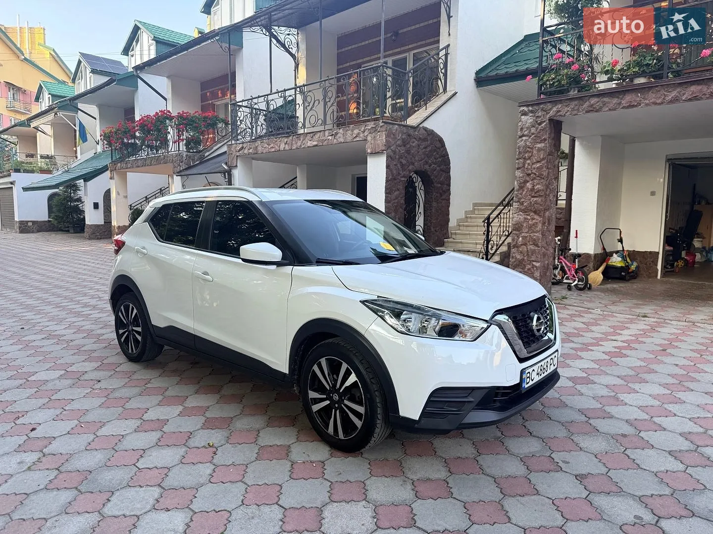 2018 Nissan Kicks - мініатюра 2