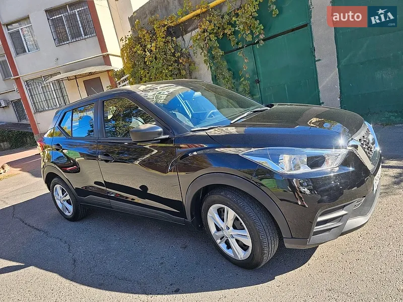 Nissan Kicks
